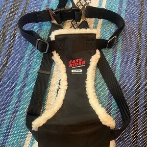 East rider dog harness size marge in GUC